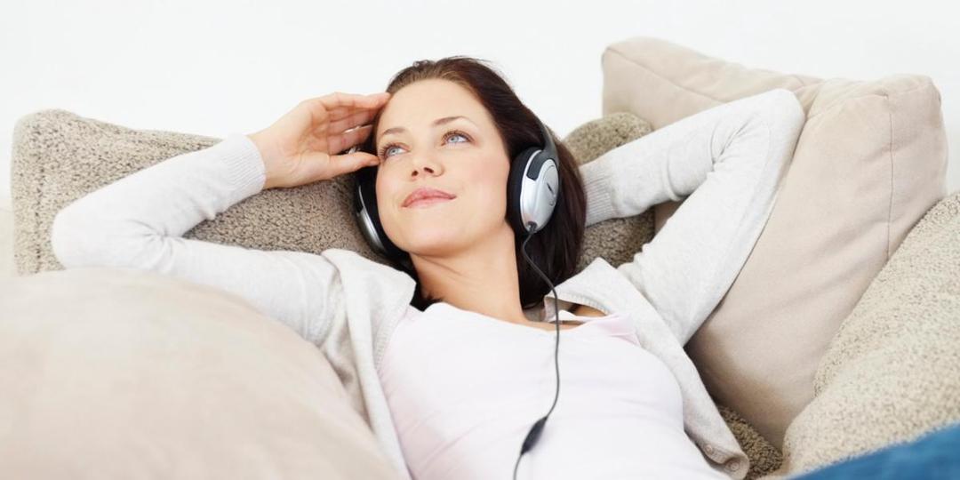 http://cdn.idntimes.com/content-images/post/20150831/poin5listenmusic www.playbuzz.co.jpg